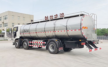 青島乳品公司：新東鮮奶運輸車，讓公司業績再上新臺階